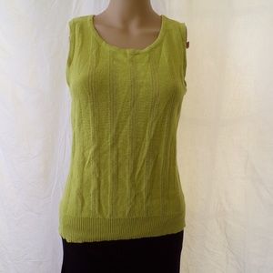 2/20 sleeveless sweater